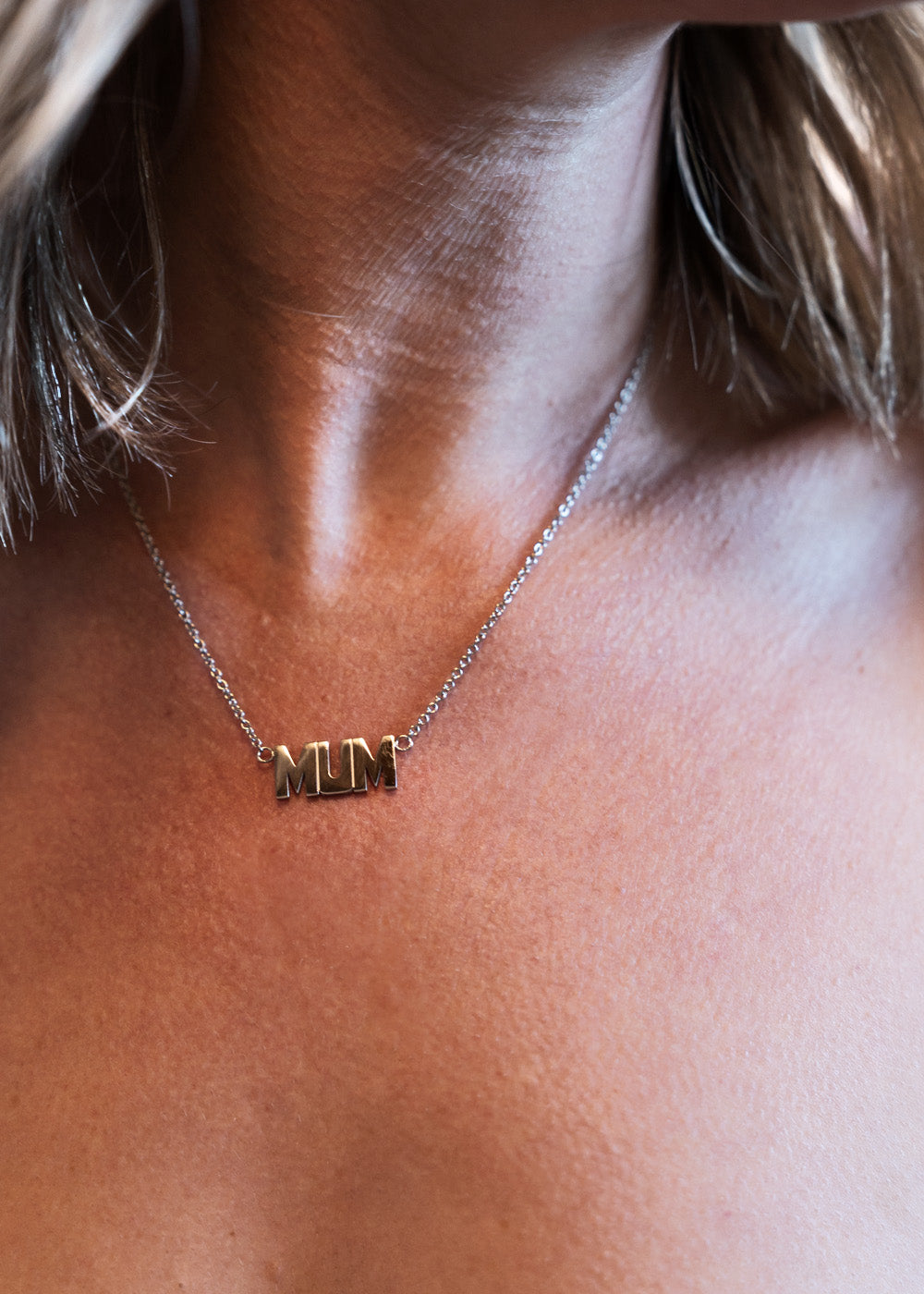 MUM NECKLACE SILVER